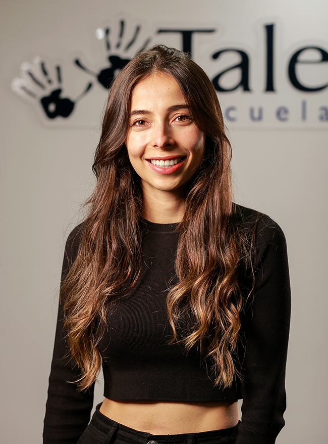 alejandra oviedo
